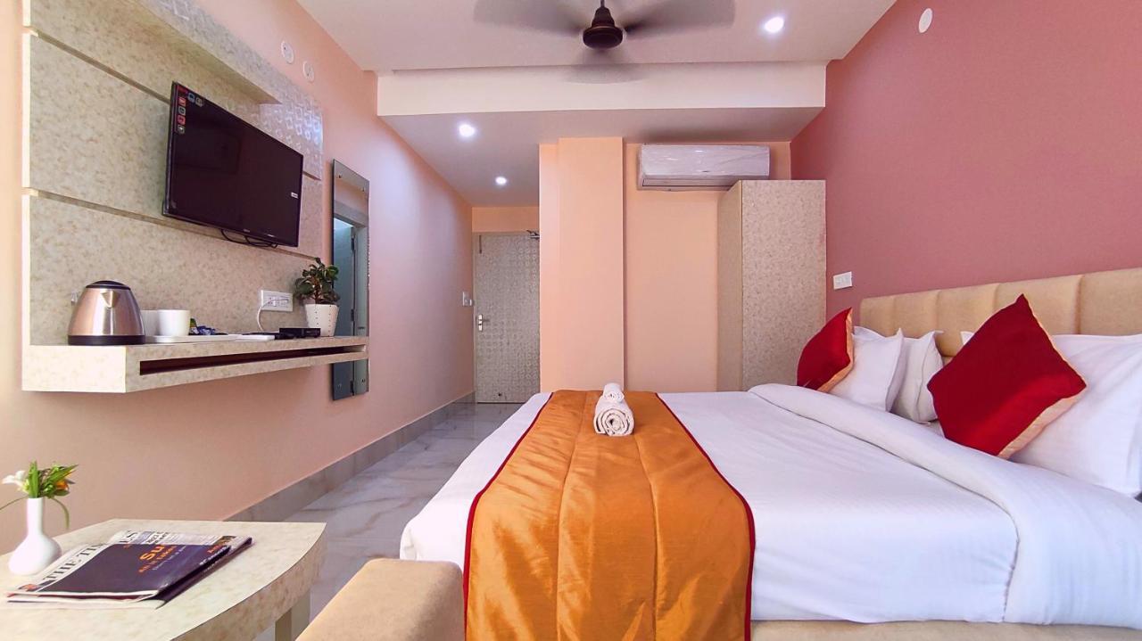 Spring Sky Haridwar By Shrigo Hotels Екстериор снимка