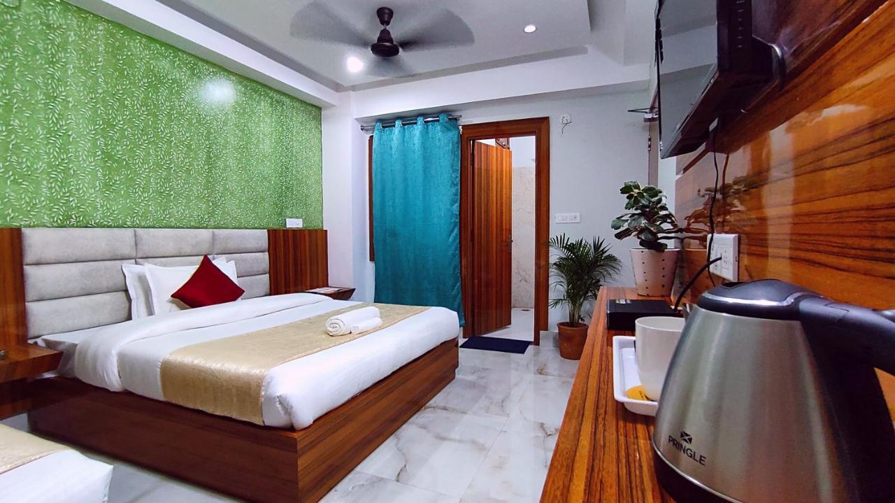 Spring Sky Haridwar By Shrigo Hotels Екстериор снимка